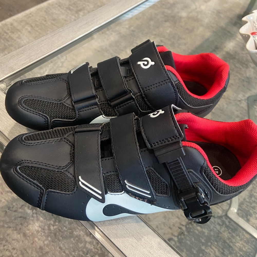 Peloton cycling shoes